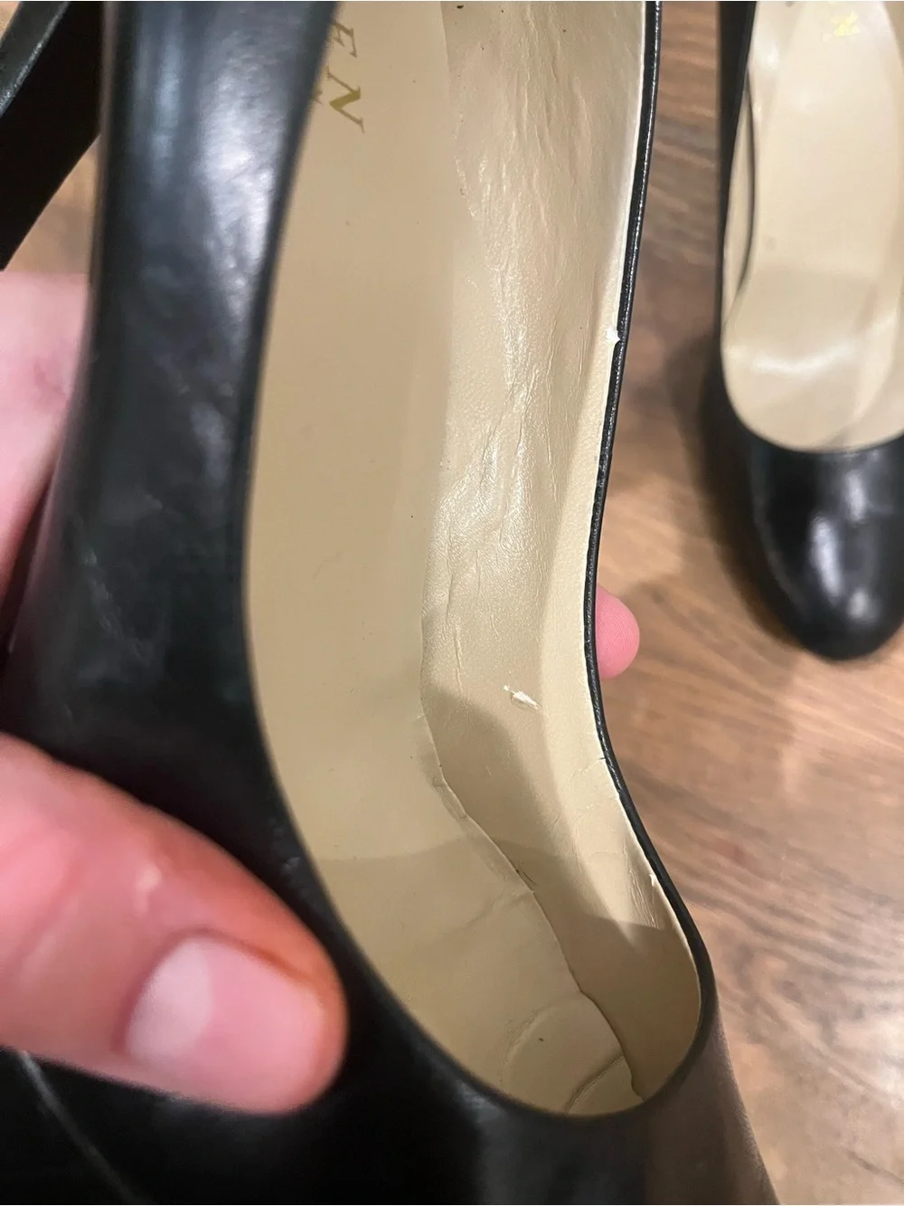 Lauren Ralph Lauren Classic Black Women's Leather Pumps 9.5B
